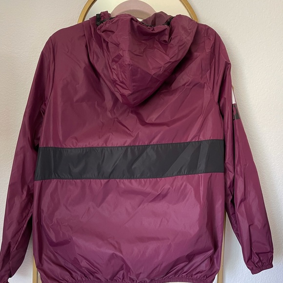 Victoria secret wind breaker size XS-S - Picture 6 of 6